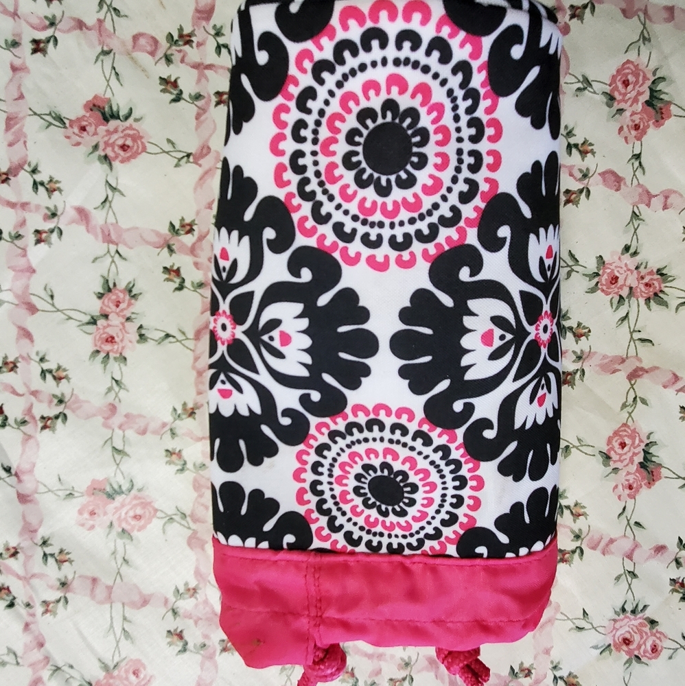 Thirty One bottle insulator
